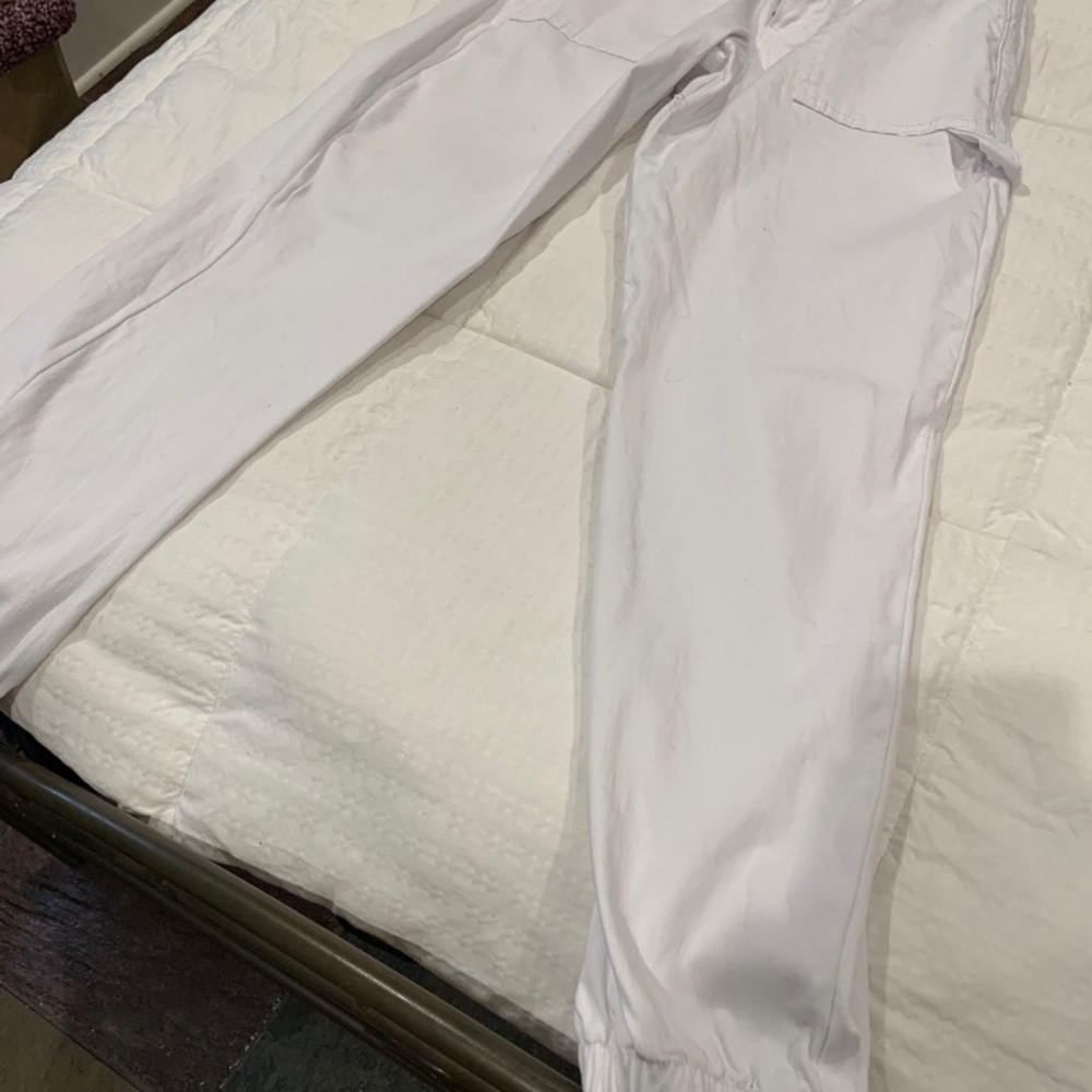 Pants - Picture 2 of 7